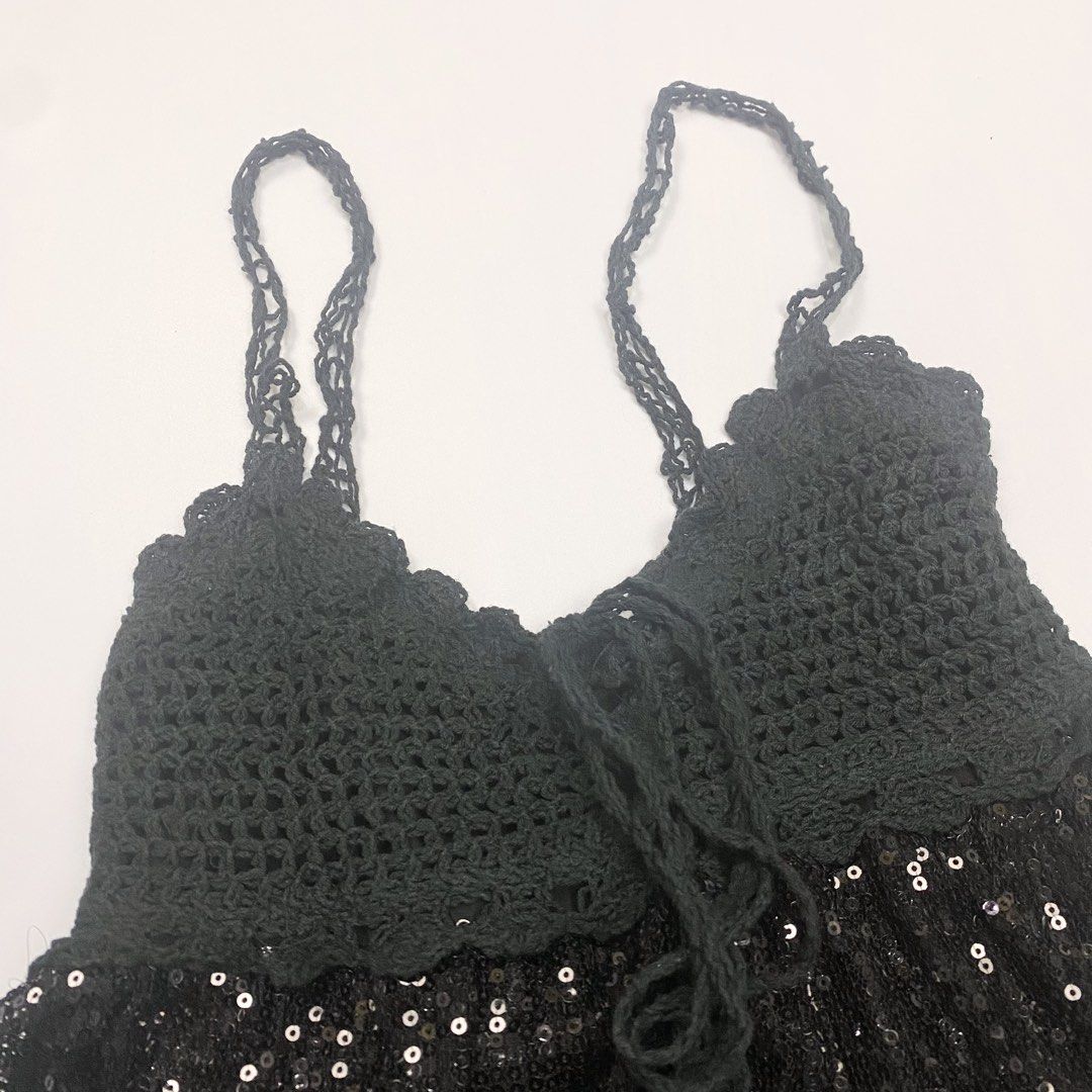 Sequins balloon mini dress // whimsy fairy (Category: Dresses) located in Dagupan City. Submitted by maxi.vint (Listing ID 1467487653, Image 3). Description: Xxs Bust 28" Length 28.5".
