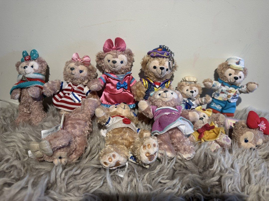 Set duffy and friends (Category: Plushies & Soft Toys) located in La Trinidad. Submitted by reeze_24 (Listing ID 1467373647, Image 2). Description: .