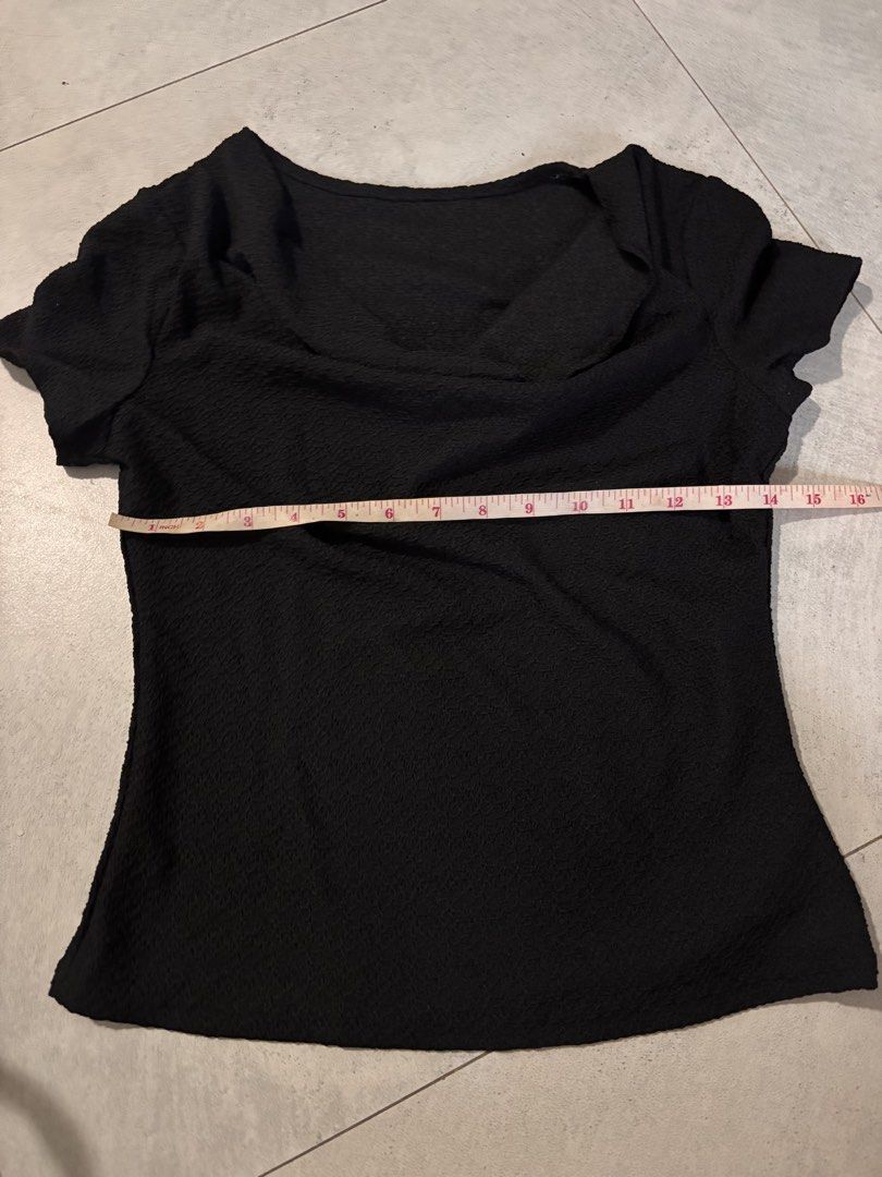Shein Black Textured Top Size S (Category: Sleeveless) located in Manila. Submitted by nicoleaaa (Listing ID 1467459994, Image 1). Description: - Brand: Shein - Size: S (Tag attached) - Color: Black - Fabric: Lightweight textured material with stretch - Condition: Brand new - Style: Simple everyday basic piece.