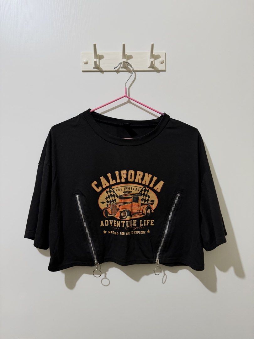 Shein Crop Top (Category: Shirts) located in Manila. Submitted by gbrlldeclutters (Listing ID 1467562307, Image 1). Description: please manage your expectations, as this is a preloved item. • large size can fit xl • in good preloved condition •price is firm .