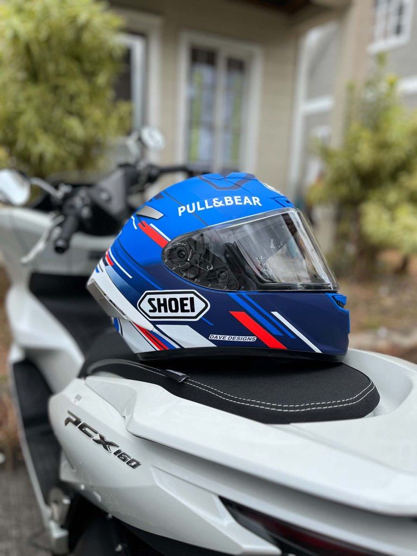 SHOEI X14 ALEX MARQUEZ (Category: Helmets and other Riding Gears) located in Santa Rosa. Submitted by _zoeeee_79 (Listing ID 1467520757, Image 1). Description: ‼️Shoei X14 Alex Marquez (Super Premium Copy) ‼️Brandnew Condition - Light Weight - Racing Buckles - No Issue - With Dust Bag ₱4,200 🪖Used twiced & Still Negotiable 🎥Can send video via mess for you to see it’s condition 🚚 Meet up or ship only.