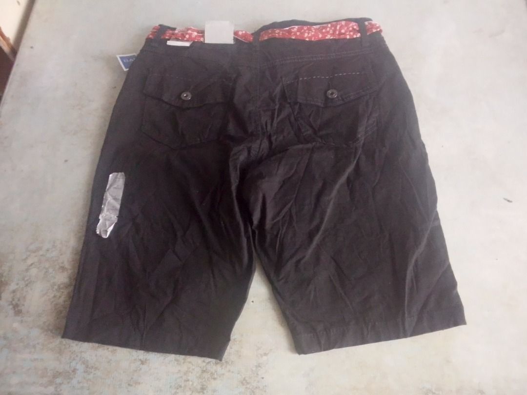Shorts US BNEWTAG (Category: Shorts) located in Los Banos. Submitted by mania-62906 (Listing ID 1467410513, Image 3). Description: BNEWTAG. US size 8 Black.
