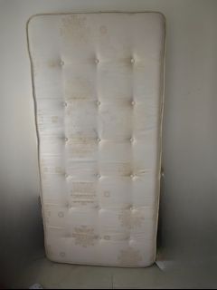 （分類：）位於 。 由 luckywind_e7cf01 提交（商品編號 1467385379，圖片 1）。簡介： 。