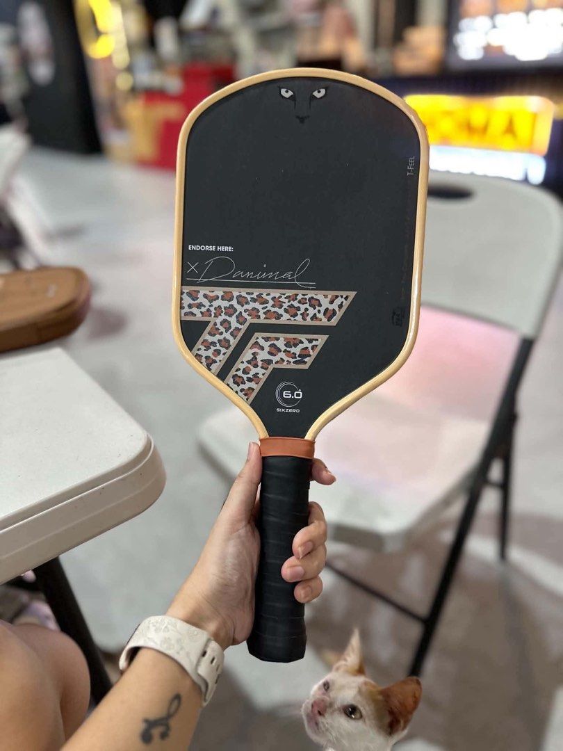 Six Zero x Danimal Pickleball Paddle (Category: Racket and Ball Sports) located in Noveleta. Submitted by arbuenos (Listing ID 1467396788, Image 1). Description: FOR SALE!! Tecnifibre powered by Six Zero Limited Edition (Danimal) -(14000php srp) -with edge guard .
