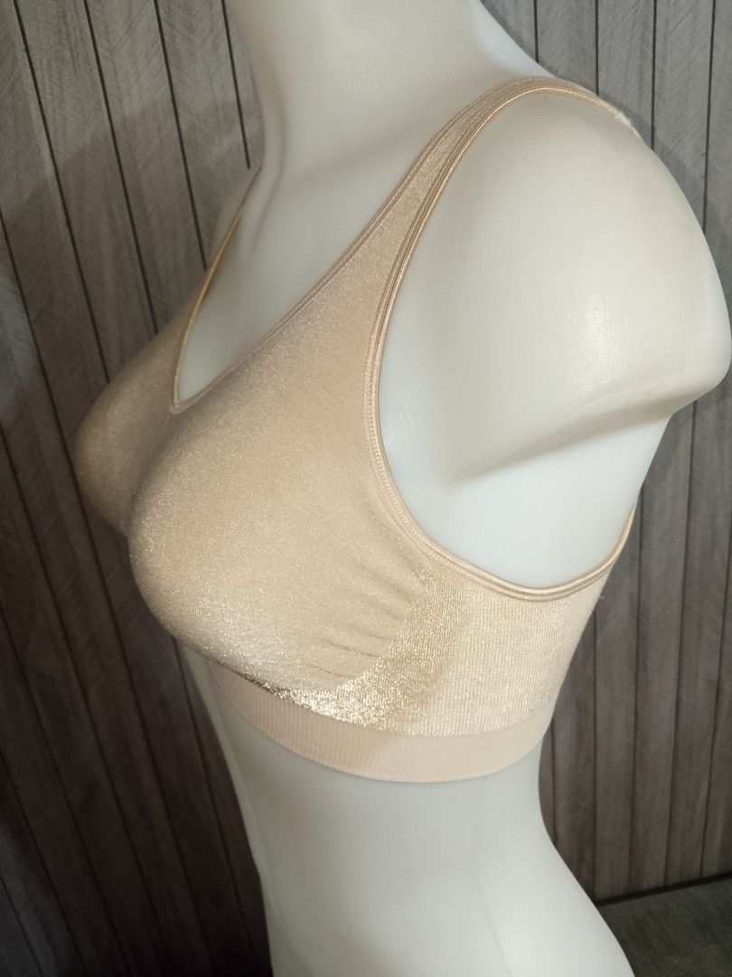 Small BALI BRA PADDED NONWIRE (Category: Undergarments & Loungewear) located in Manila. Submitted by truecrystal-1407 (Listing ID 1467403181, Image 2). Description: .