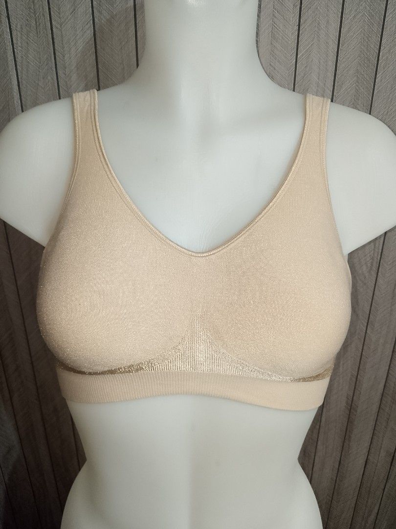 Small BALI BRA PADDED NONWIRE (Category: Undergarments & Loungewear) located in Manila. Submitted by truecrystal-1407 (Listing ID 1467403181, Image 1). Description: .