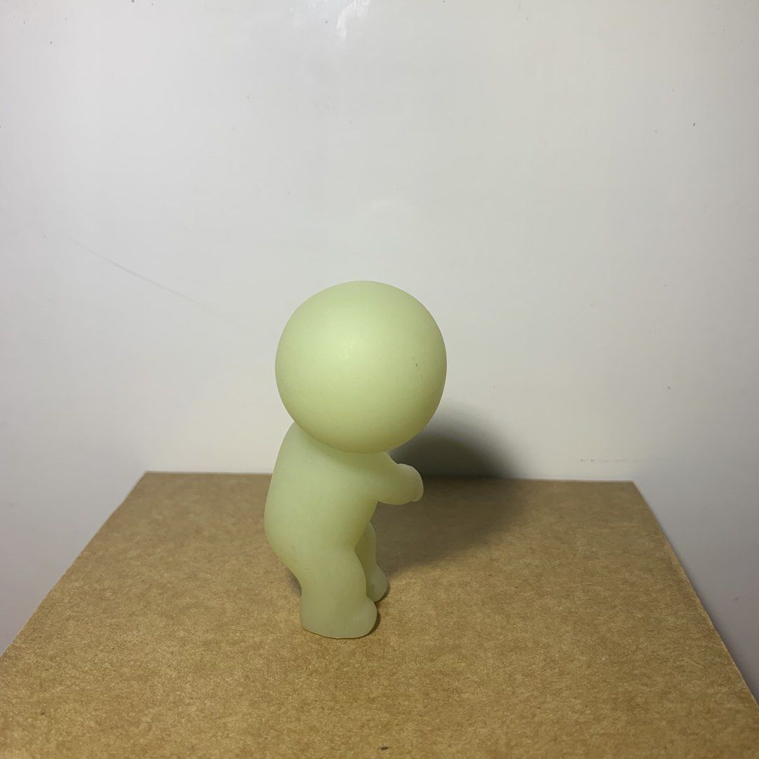 Smiski Looking back (Series 1) (Category: Designer & Blind Box Toys) located in Valenzuela. Submitted by heypapermoon (Listing ID 1467502903, Image 3). Description: Smiski Looking back (series 1) No box and foil X sensi.
