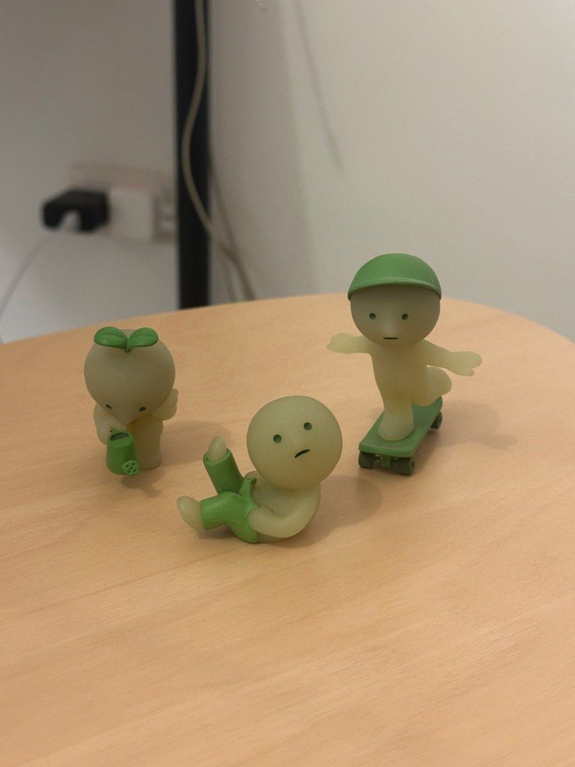 Smiski toy (Category: Designer & Blind Box Toys) located in Makati City. Submitted by rosh_m (Listing ID 1467535107, Image 1). Description: 400 each 1k take all.