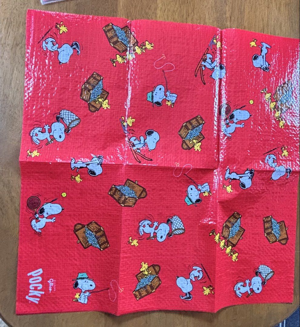 Snoopy X Glico mini Picnic Mat | Leisure Sheet (Category: Character Goods) located in Calamba. Submitted by cur8d (Listing ID 1467433009, Image 1). Description: 4 pcs available 17.5 x 17.5 inches.
