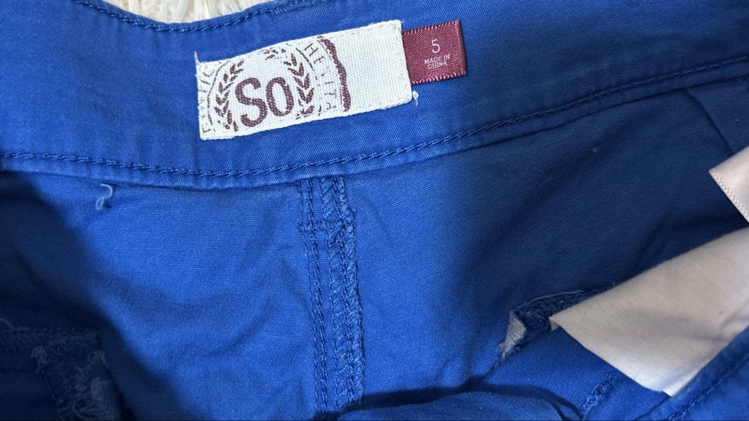 SO Blue Shorts Size 5 (Category: Shorts) located in Santa Cruz. Submitted by homedecluttersale (Listing ID 1467447652, Image 2). Description: • Bought in Japan 🇯🇵 • Used / Excellent condition • Waist line 30-31 •Length 10inches 🚚 Shipping via J&T only 📦 Shipping fee to be shouldered by buyer 💳 Mode of payment: GCash 📍 Santa Cruz, Laguna.