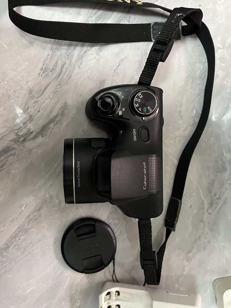 Sony Cyber-shot DSC-H300 (Category: Cameras) located in Munoz. Submitted by jaicc (Listing ID 1467422275, Image 3). Description: Sony Cyber-shot DSC-H300 w box and battery charger negotiable .
