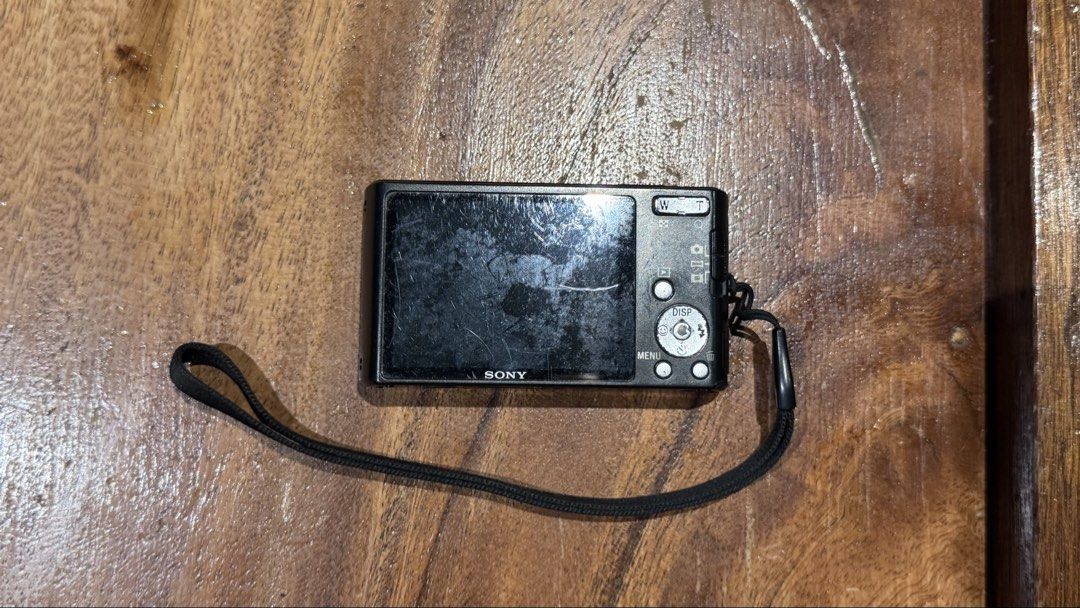 Sony Cybershot DSC-W530 (Category: Cameras) located in Makati City. Submitted by itsannwithe (Listing ID 1467416864, Image 2). Description: Sony CYBERSHOT DSC W-530 (Black) 🏷️ ₱5,999 📍Makati ꣑ৎ No functional issues ꣑ৎ There are scratches and small dents as sign of usage ꣑ৎ All working: zoom in/out, flash, and all buttons ꣑ৎ Very compact, ready to use ꣑ৎ Date stamp available SPECS ꣑ৎ 14.1 MP ꣑ৎ 4x optical zoom ꣑ৎ CCD sensor ꣑ৎ Crisp output INCLU