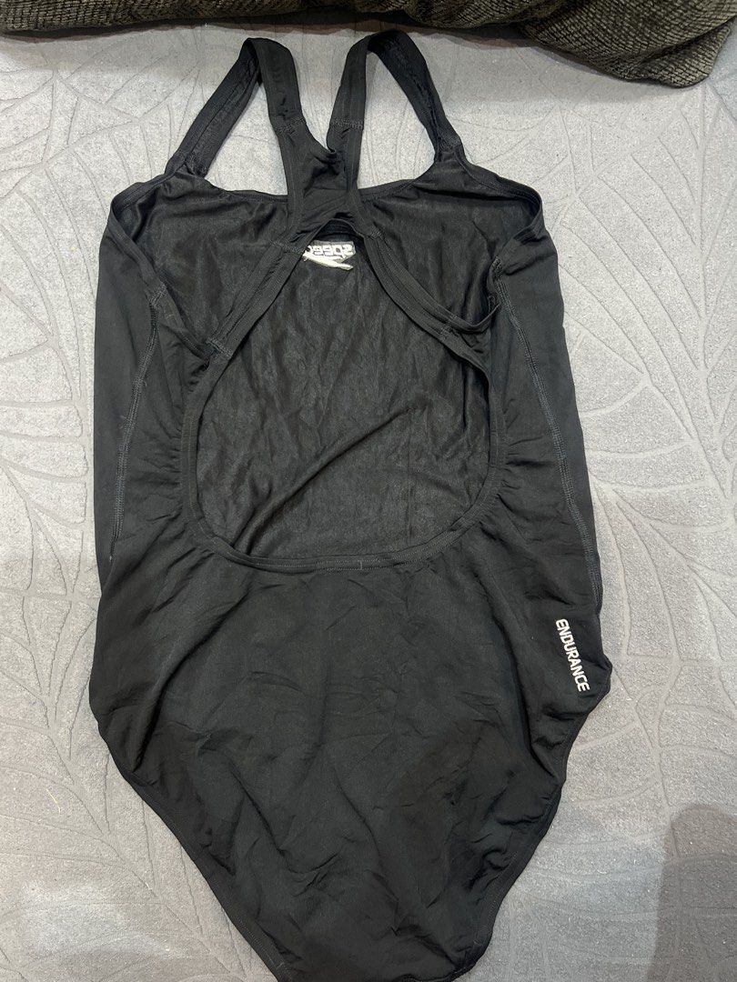 Speedo Endurance (Category: Bikinis & Swimsuits) located in Caloocan City. Submitted by vi4gustongbumili (Listing ID 1467407000, Image 2). Description: Speedo Endurance Condition: 9.8/10 No Pads AUS 14 BUST 93cm WAIST 75cm HIPS 100cm.