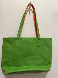 （分類：）位於 。 由 may110118 提交（商品編號 1467192589，圖片 1）。簡介： 。