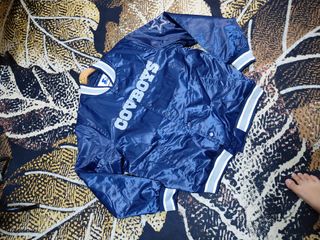 (Category: ) located in . Submitted by yanyan_apparel.store08 (Listing ID 1467374716, Image 1). Description: .