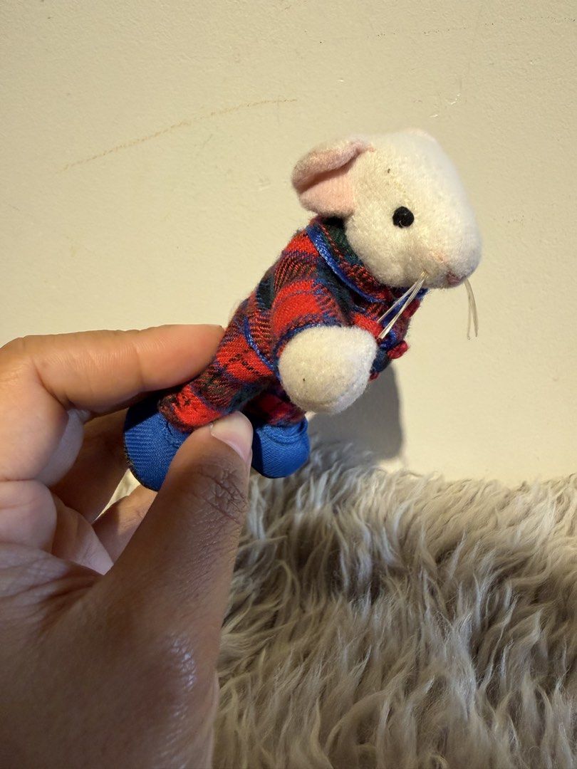 Stuart little (Category: Plushies & Soft Toys) located in La Trinidad. Submitted by reeze_24 (Listing ID 1467373496, Image 3). Description: .