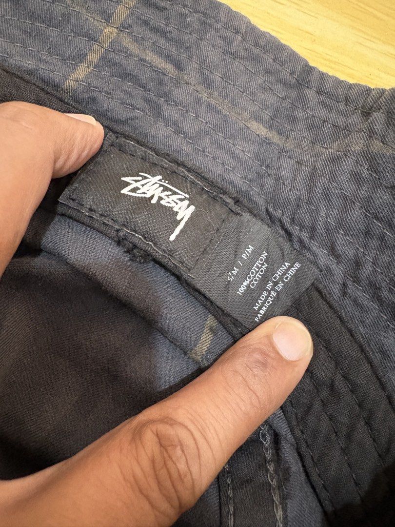 Stussy Bucket Hat (Category: Caps & Hats) located in Echague. Submitted by jake_rc (Listing ID 1467389218, Image 2). Description: Stussy Bucket Hat Small on tag Fits 22 1/3 inches head Price 550 plus SF.
