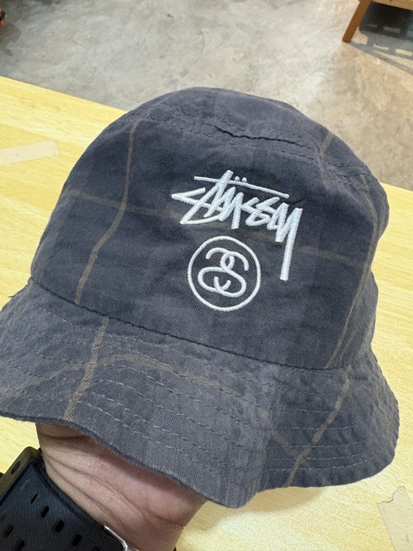 Stussy Bucket Hat (Category: Caps & Hats) located in Echague. Submitted by jake_rc (Listing ID 1467389218, Image 1). Description: Stussy Bucket Hat Small on tag Fits 22 1/3 inches head Price 550 plus SF.
