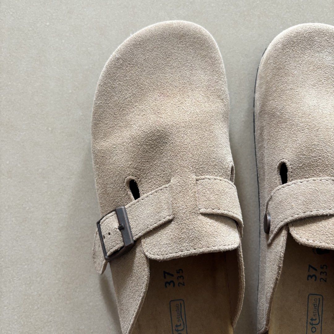 Suede Clogs (Category: Slippers and slides) located in Quezon City. Submitted by dcoffeeholic (Listing ID 1467387816, Image 2). Description: Boken Suede Clogs (Birkenstock dupe) Size: 37 RFS: Decluttering.