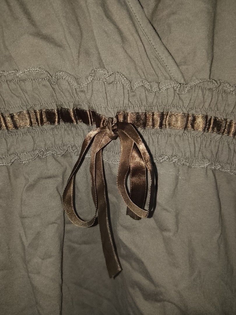 Sundance wrap midi dress with ribbon (Category: Dresses) located in Adams. Submitted by yelri555 (Listing ID 1467489727, Image 2). Description: SUNDANCE WRAP DRESS - L on tag ₱129 Details: - Color: Mocha Brown - Size: L on tag, fits S-L - Brand: Sundance (Made in ph) - Style: Wrap front, puff sleeves, ribbon waist tie - Condition: 8/10, no flaws, good cloth - Fabric: Cotton, soft & stretchy.