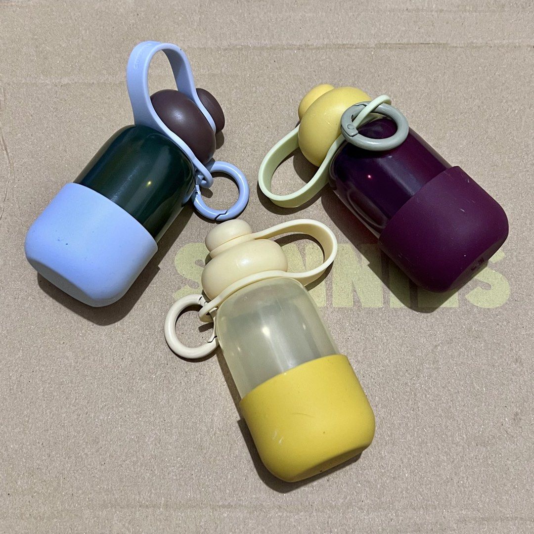 Sunnies Squeezy Pod (Category: Looking For) located in Quezon City. Submitted by kalisto27 (Listing ID 1467532826, Image 1). Description: Sunnies Squeezy Pod Php 190 each Location: QC.