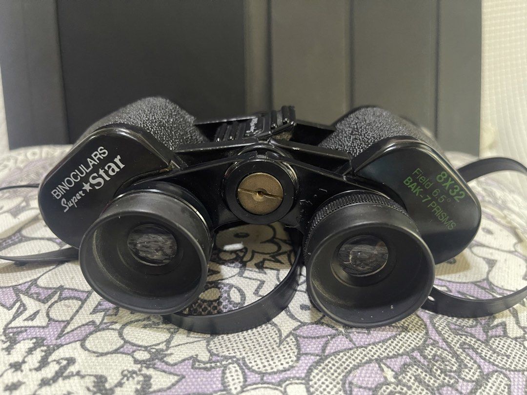 Super Star Binoculars 8 x 32 mabigat functional (Category: Vintage Collectibles) located in Caloocan City. Submitted by red_rob (Listing ID 1467481597, Image 2). Description: Vintage Super Star Binoculars Came from Japan, Made in Philippines 8x32 / Field 6.5 / BAK 7 prisms Bakal mabigat Very good condition and very much useable Actual view on pix Gagamiten na lang Pajo caloocan area.