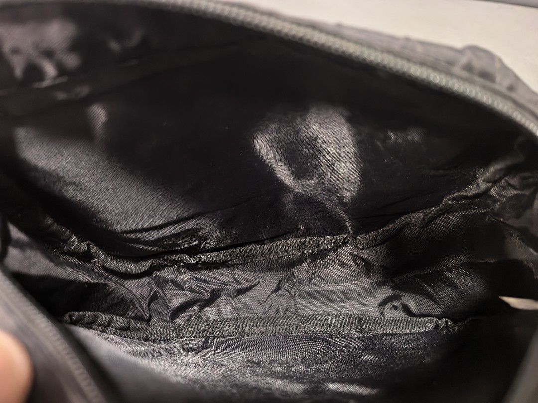 Supreme Black X-Pac Waist Bag (Category: Belt bags, Clutches and Pouches) located in Cagayan de Oro. Submitted by pootx (Listing ID 1467518725, Image 3). Description: - Brand: Supreme - Color: Black - Material: Dimension-Polyant X-Pac fabric with durable textured diamond grid pattern - Compartments: Zippered main compartment and front pocket with dual pull cords - Strap: Adjustable strap featuring the iconic red box logo tab - Interior: Lined in 