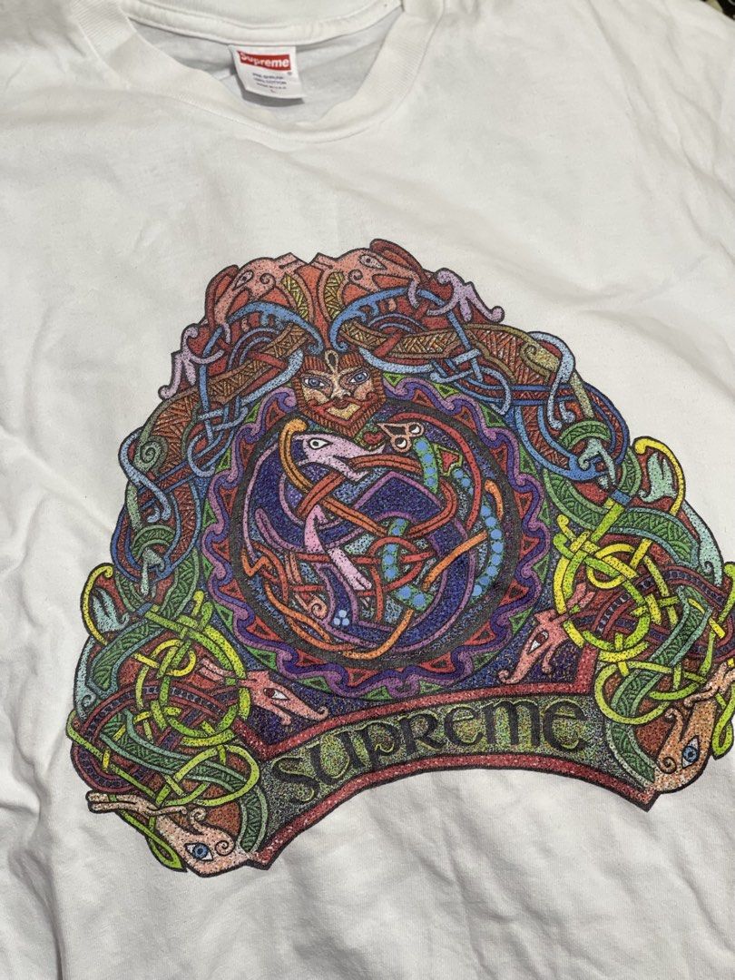 Supreme Knot Tee SS19 (Category: Luxury Apparel) located in Marikina City. Submitted by joshuaades21107 (Listing ID 1467514737, Image 1). Description: Supreme Knot Tee SS19 Size Large on tag 23 width 29 length Excellent condition.