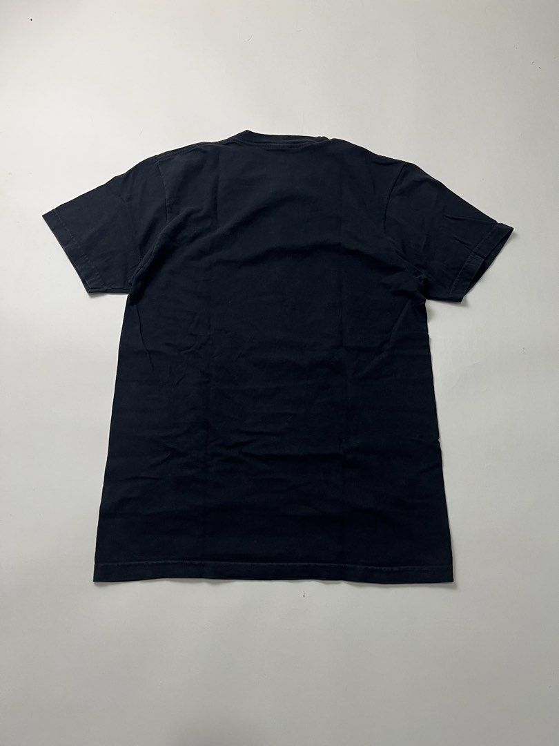 Supreme Tee (Category: Tshirts & Polo Shirts ) located in Makati City. Submitted by ufcknwthbst (Listing ID 1467465653, Image 3). Description: 18 inch width 27 inch length 9.5/10 condition No issue.