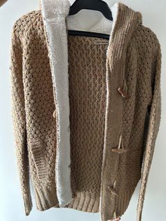 (Category: ) located in . Submitted by manikascloset (Listing ID 1467401644, Image 1). Description: .