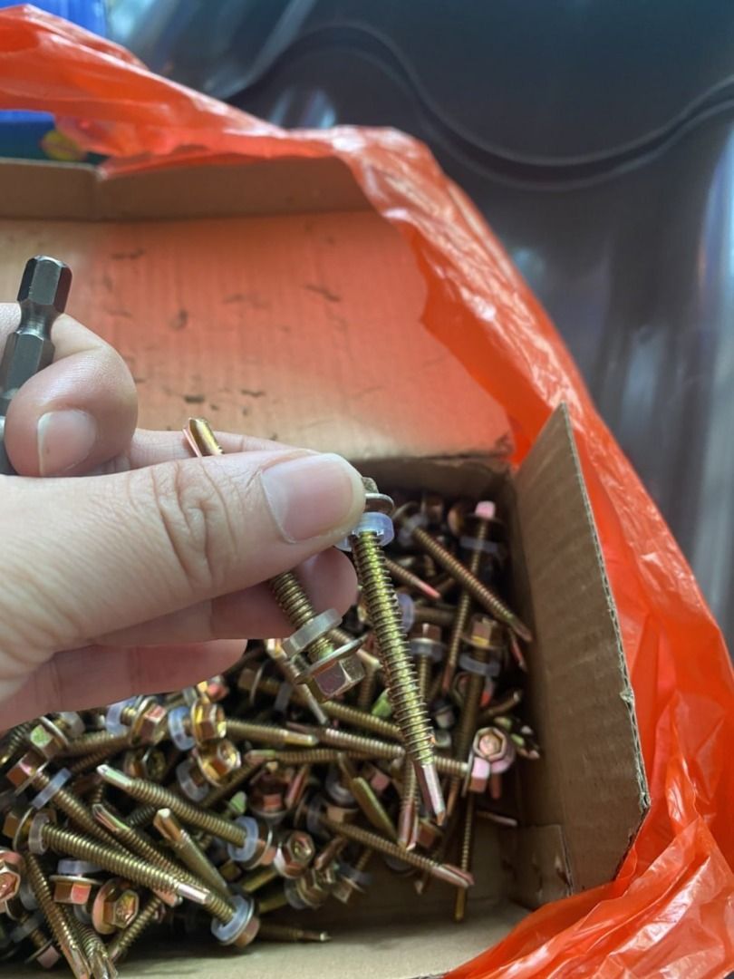 Tex screw Specs: 2" (Category: Everything Else Others) located in Manila. Submitted by 09171479278_elsie. (Listing ID 1467408436, Image 3). Description: Tex screw Specs: 2".