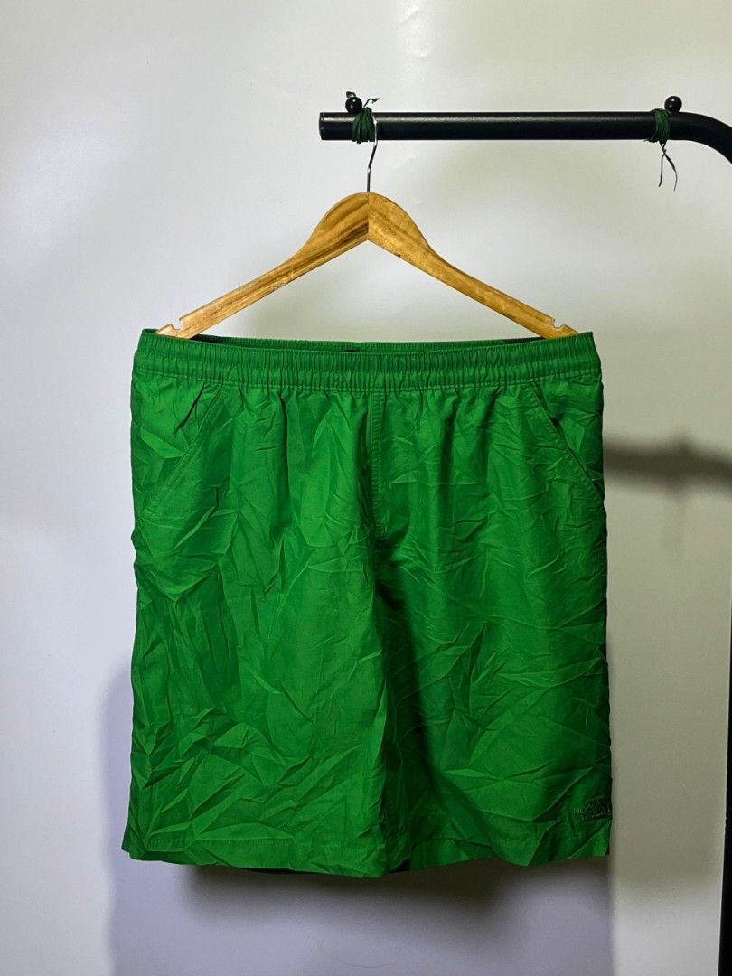 THE NORTH FACE VERSATILE SHORT (Category: Shorts) located in Davao. Submitted by nmd.archives (Listing ID 1467533438, Image 1). Description: Size: 32 - 36 Length: 21 Color rate and condition: 10/10 No issue.