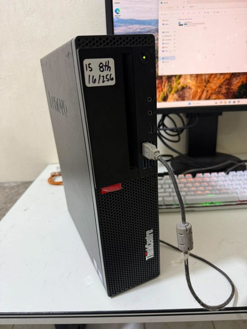 Thinkcentre m720s SFF (Category: Desktops) located in Manila. Submitted by happyearth.953a15 (Listing ID 1467537738, Image 1). Description: Thinkcentre m720s SFF I5 8th gen Intel UHD Graphics 630 16gb ram 256gb ssd Windows 11 pro OS Unit with power cord 💸💸 8,500 Location: San Andres bukid manila Pick up or deliver cod.