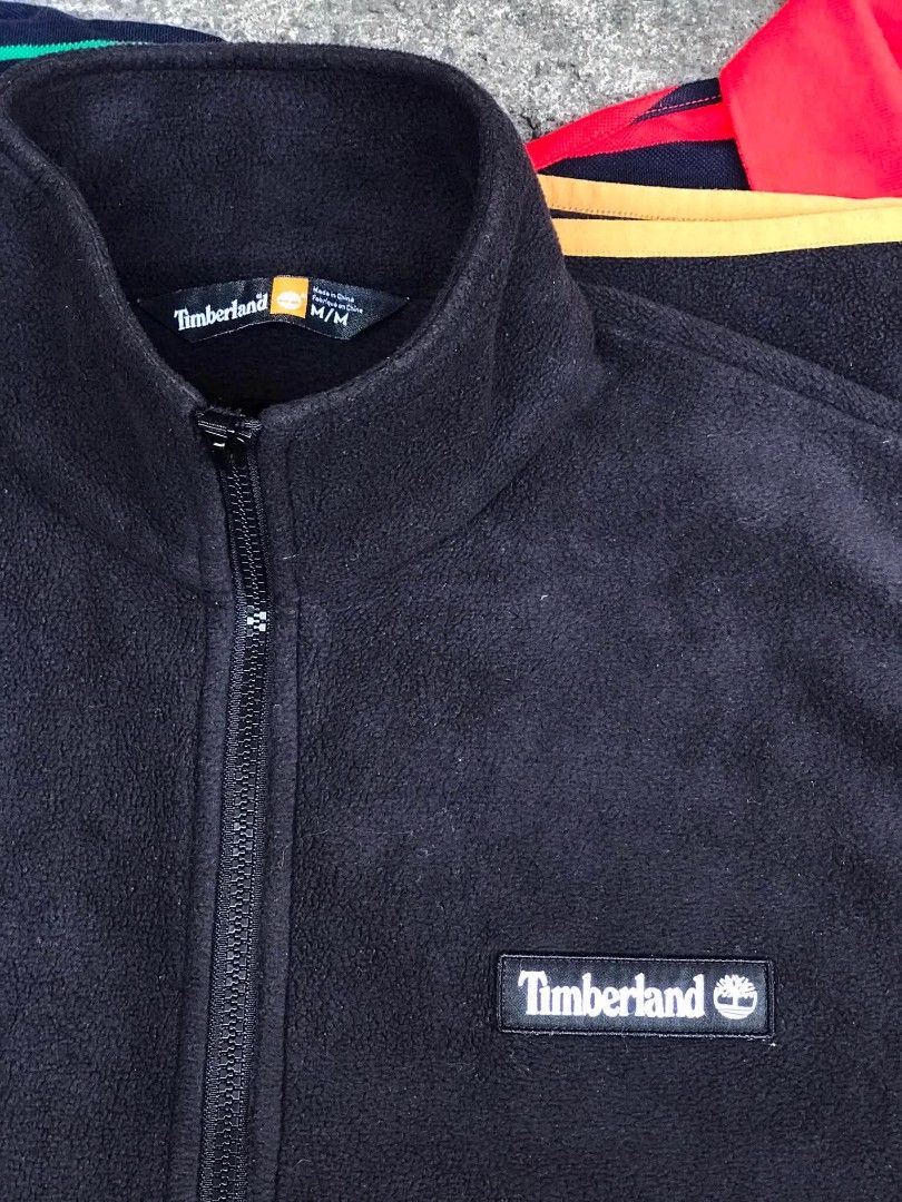 Timberland fleece vest (Category: Activewear) located in Canlaon. Submitted by thriftytrift (Listing ID 1467522728, Image 3). Description: no issue size Medium but fit to Large Dimes: 28/23 Condition:10/10.