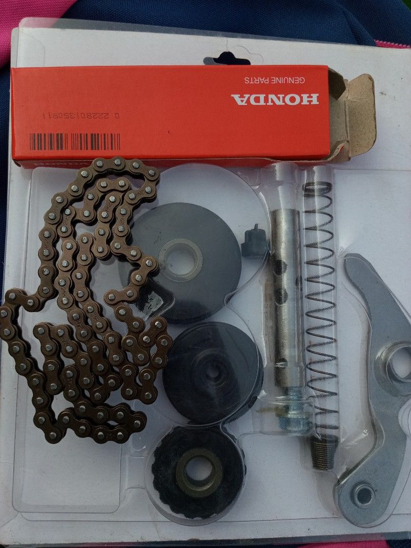 Timing Chain Wave/XRM 125 FI (Category: Body Parts and Accessories) located in Alabel. Submitted by wo.hyunji (Listing ID 1467445186, Image 2). Description: Brand new genuine parts free shipping na.