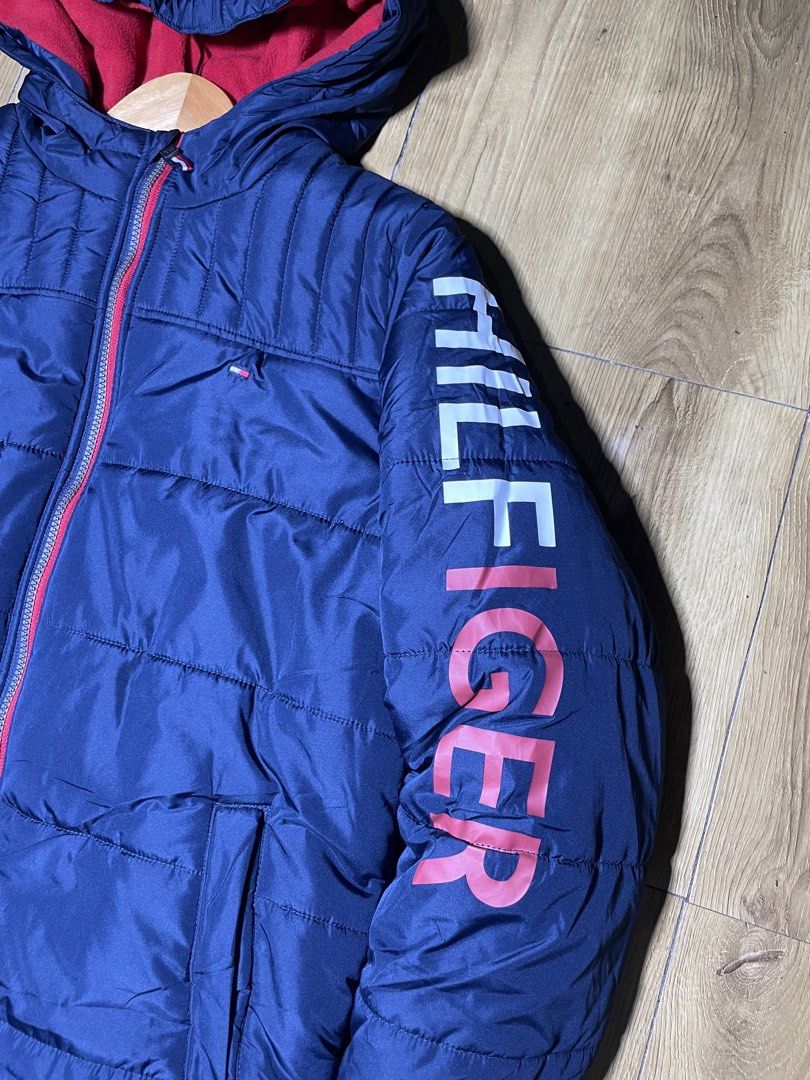 Tommy Hilfiger Puffer (Category: Coats, Jackets and Outerwear) located in Tacloban City. Submitted by susthriftshop (Listing ID 1467580570, Image 3). Description: Tommy hilfiger Puffer jacket As new condition No flaws Color rate 9.8/10 Dimes 20 by 25.5 pasok sa 26 1500.