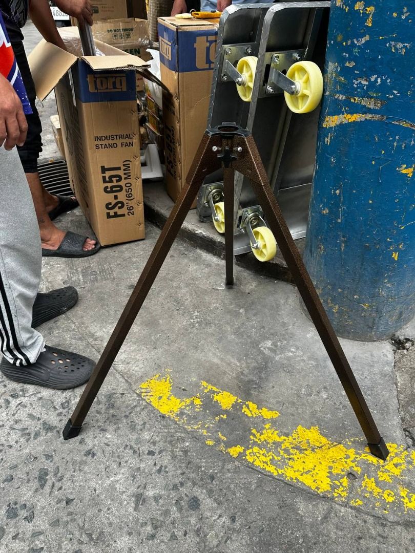 Torq Stand Fan (Tripod) Specs: FS-65T (26”) (Category: Home Improvement Tools & Accessories) located in Manila. Submitted by 09171479278_elsie. (Listing ID 1467408793, Image 2). Description: Torq Stand Fan (Tripod) Specs: FS-65T (26”).