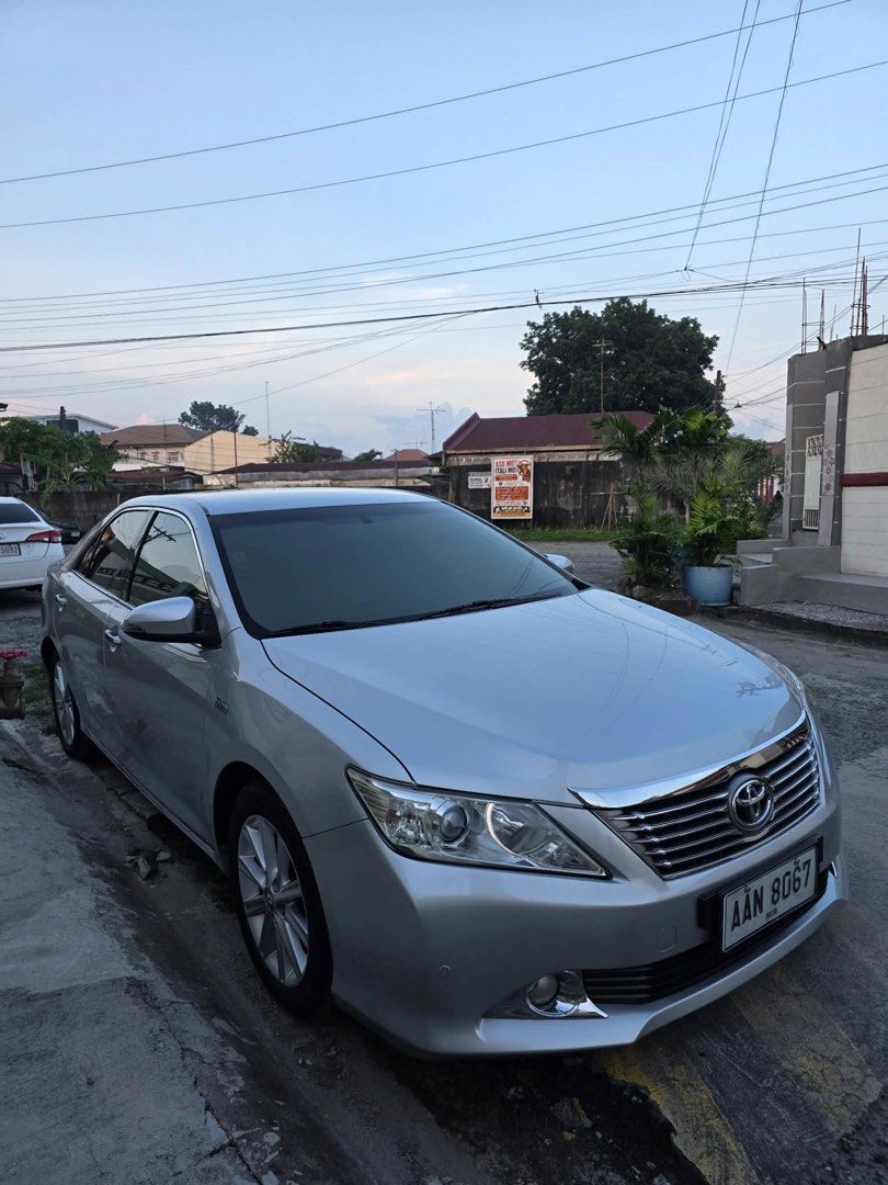 Toyota Camry 2.5 (A) (Category: Used Cars) located in San Fernando. Submitted by akcd12 (Listing ID 1467376895, Image 2). Description: For sale 2014 Toyota Camry 2.5 V Top of the line Fresh, well maintained unit All stock, all original condition Original paint Very fresh in & out All power/electricals working New PMS New Tires New Battery Registered Complete legal papers Not flooded No accident history No issues Absolutely nothing to fix Gas and 