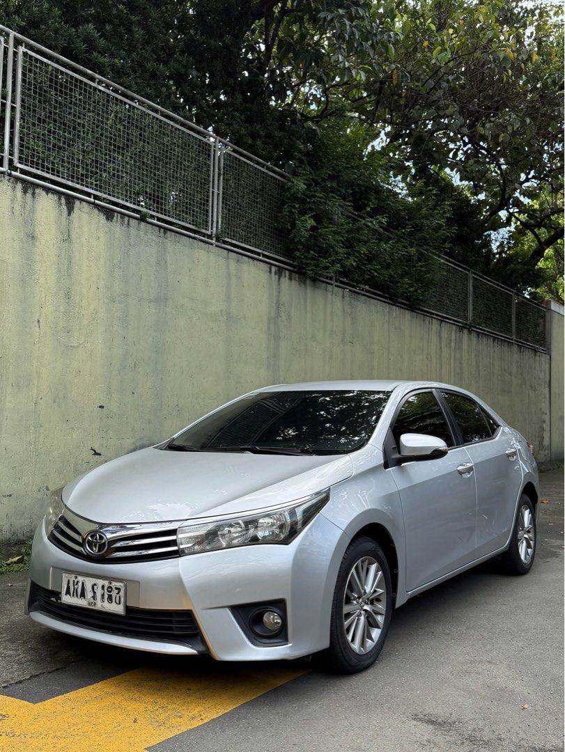Toyota Corolla Altis 1.6 (A) (Category: Used Cars) located in Quezon City. Submitted by declutterwithmeee0555 (Listing ID 1429495524, Image 1). Description: 2015 Toyota Altis G 1.6 1.6-liter 2ZR-FE 4-cylinder petrol engine with Dual VVT-i Automatic Transmission 157K ODO Original Milage Silver Exterior 3 Ending (Tuesday Coding) Registered 2027 First Owned Newly Detailed by Checkered Flag QC Banawe Viewing .
