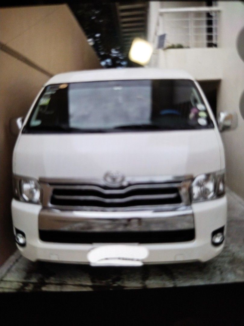 Toyota Hiace super grandia Auto (Category: Used Cars) located in Santa Rosa. Submitted by blueonions (Listing ID 1467500598, Image 1). Description: casa maintained , in good condition original leather seat.