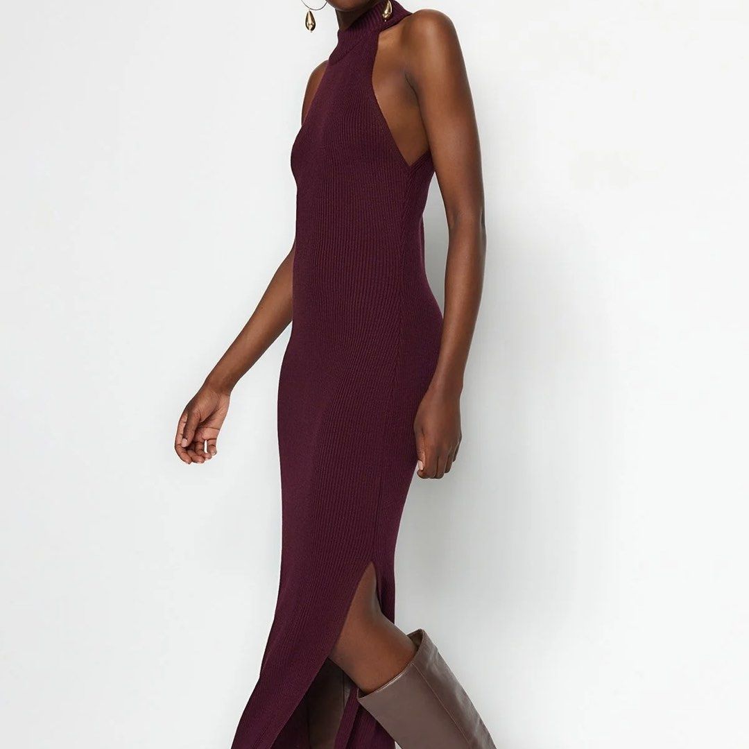 Trendyol Knit Midi Dress (Category: Dresses) located in Muntinlupa City. Submitted by wanderin (Listing ID 1467418184, Image 1). Description: Tried on only!.