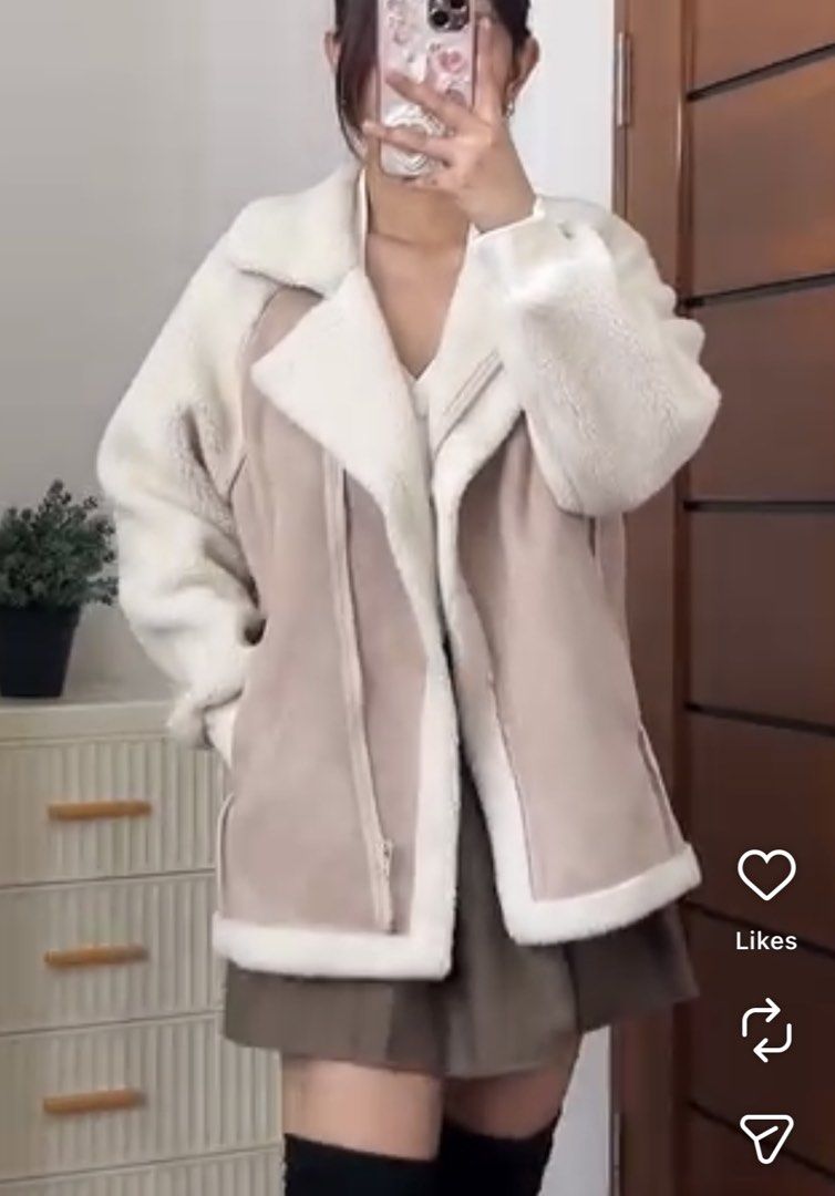 Two tone premium suede and sherpa winter jacket (Category: Coats, Jackets and Outerwear) located in Manila. Submitted by eltums (Listing ID 1467427813, Image 2). Description: Good for autumn/winter weather Small stains on the inside size: L to XL .