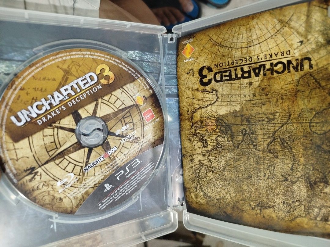 Uncharted 3 Drake's Deception PS3 Game (Category: PlayStation) located in Subic. Submitted by regiedaniel01 (Listing ID 1467506757, Image 3). Description: - Title: Uncharted 3: Drake's Deception - Platform: PlayStation 3 (PS3) - Developer: Naughty Dog - Region: PAL - Rating: MA 15+ - Inclusions: Original case and game disc - Condition: Clean cover artwork and well-maintained disc.
