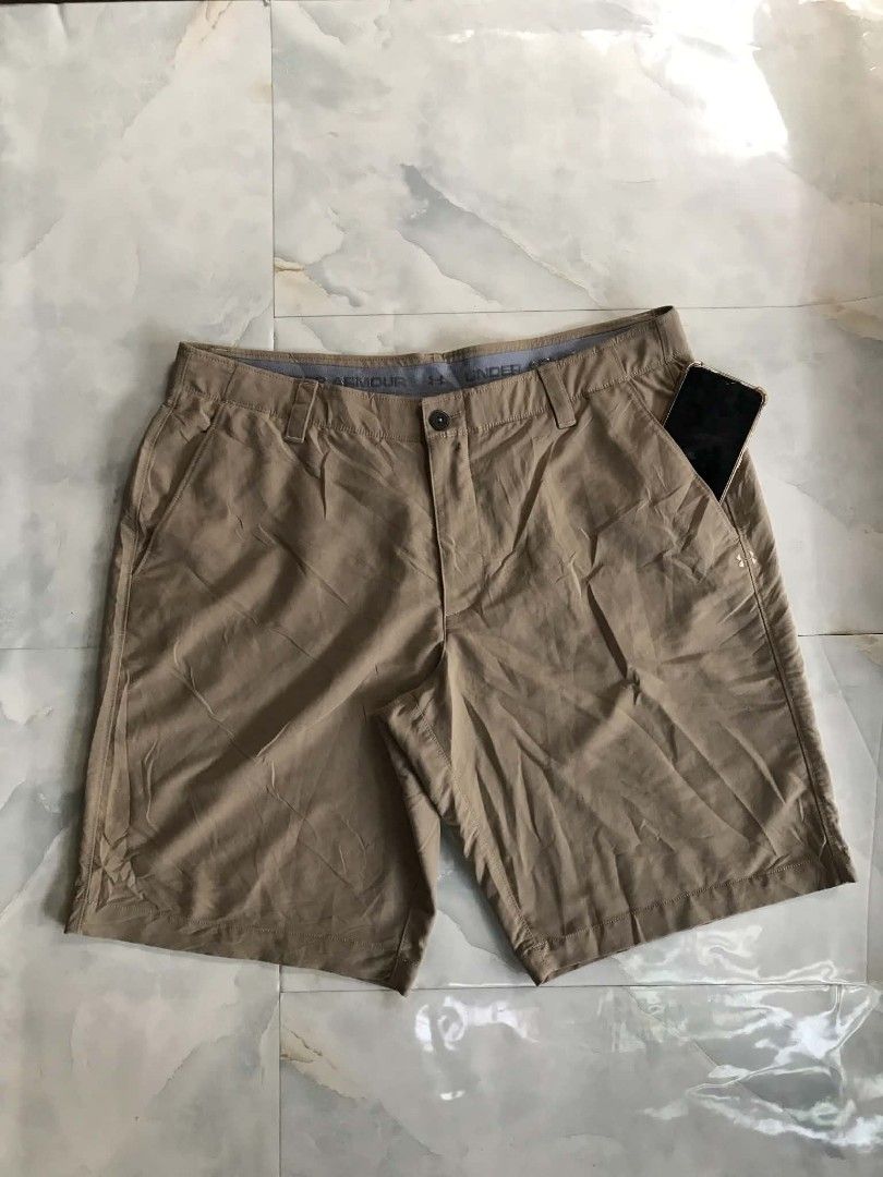 Under amour (Category: Shorts) located in Dumaguete. Submitted by johnmarkthrift (Listing ID 1467528550, Image 1). Description: ♻️ Short de golf under armour matchplay beige camel 🤎 Best Actual waistline 35 - 36 - 37 Dimensions in tags ( 38 ) Length 21 Opening leg 12 Color rate 10/10 Excellent as new condition No issue ❌ Color may very due to lighting 💥 Unlimited vouch/vc for safe transaction 350 + SF Dumaguete city negros Oriental JNT carrier 