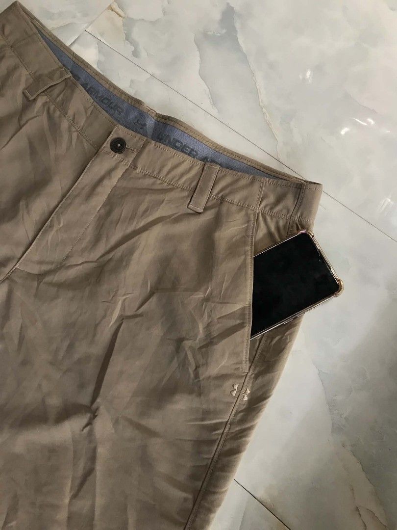 Under amour (Category: Shorts) located in Dumaguete. Submitted by johnmarkthrift (Listing ID 1467528550, Image 3). Description: ♻️ Short de golf under armour matchplay beige camel 🤎 Best Actual waistline 35 - 36 - 37 Dimensions in tags ( 38 ) Length 21 Opening leg 12 Color rate 10/10 Excellent as new condition No issue ❌ Color may very due to lighting 💥 Unlimited vouch/vc for safe transaction 350 + SF Dumaguete city negros Oriental JNT carrier 