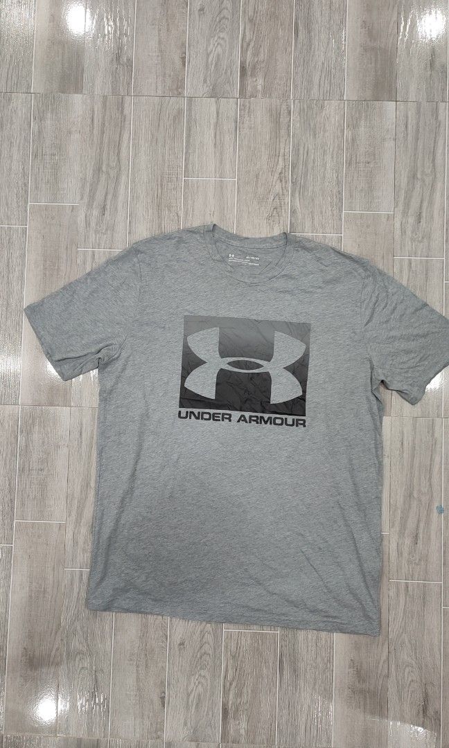 UNDER ARMOR (Category: Tshirts & Polo Shirts ) located in Manila. Submitted by fhilbelensoncuenco09 (Listing ID 1467473894, Image 2). Description: XL ON TAG LIKE NEW.
