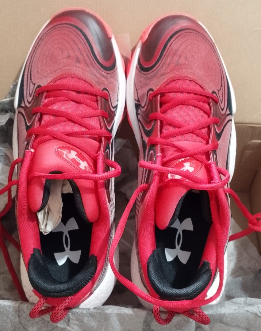 Under Armour - Rubber Shoes (Category: Casual Shoes) located in Manila. Submitted by amomof3at41 (Listing ID 1467537970, Image 1). Description: under armour - rubber shoes.