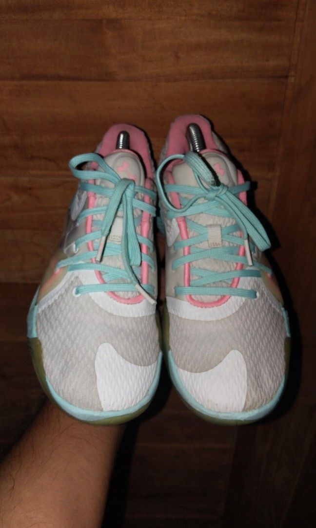 Under Armour Anatomix Spawn 2 (Category: Sneakers) located in Virac. Submitted by bigbenplaysthriftedshoes (Listing ID 1467591717, Image 2). Description: .