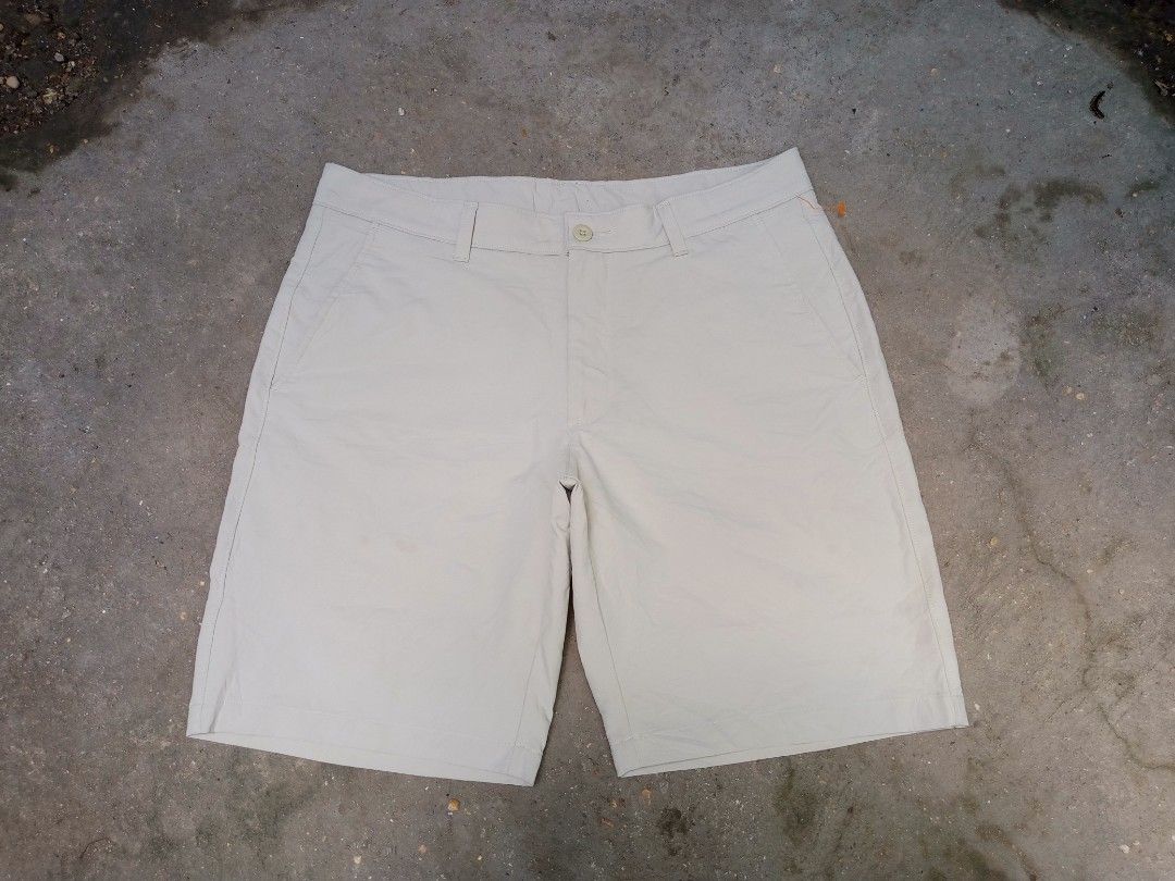 UNDER ARMOUR MATCH PLAY GOLF SHORT (Category: Shorts) located in Guihulngan. Submitted by johnjohndripgoods (Listing ID 1467374661, Image 2). Description: UNDER ARMOUR MATCH PLAY GOLF SHORT SIZE: 36 LENGTH: 20 EXCELLENT CONDITION 9.5/10 COLOR RATE NO ISSUE NEEDS WASH OPEN FOR VC DM.