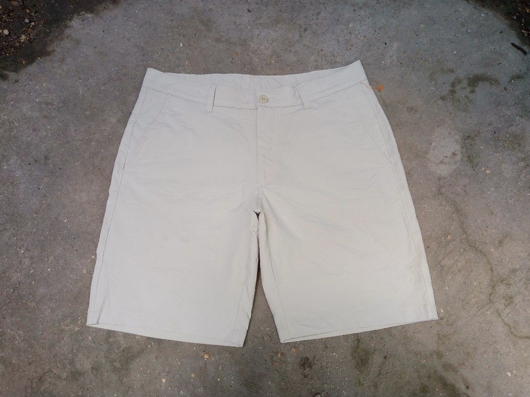 UNDER ARMOUR MATCH PLAY GOLF SHORT (Category: Shorts) located in Guihulngan. Submitted by johnjohndripgoods (Listing ID 1467374661, Image 1). Description: UNDER ARMOUR MATCH PLAY GOLF SHORT SIZE: 36 LENGTH: 20 EXCELLENT CONDITION 9.5/10 COLOR RATE NO ISSUE NEEDS WASH OPEN FOR VC DM.